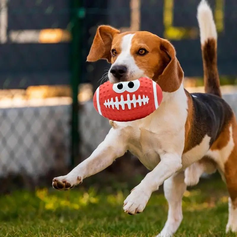 Balle pour Chien - DogBallLatex™ - Rugby Rouge - Toutou Joyeux